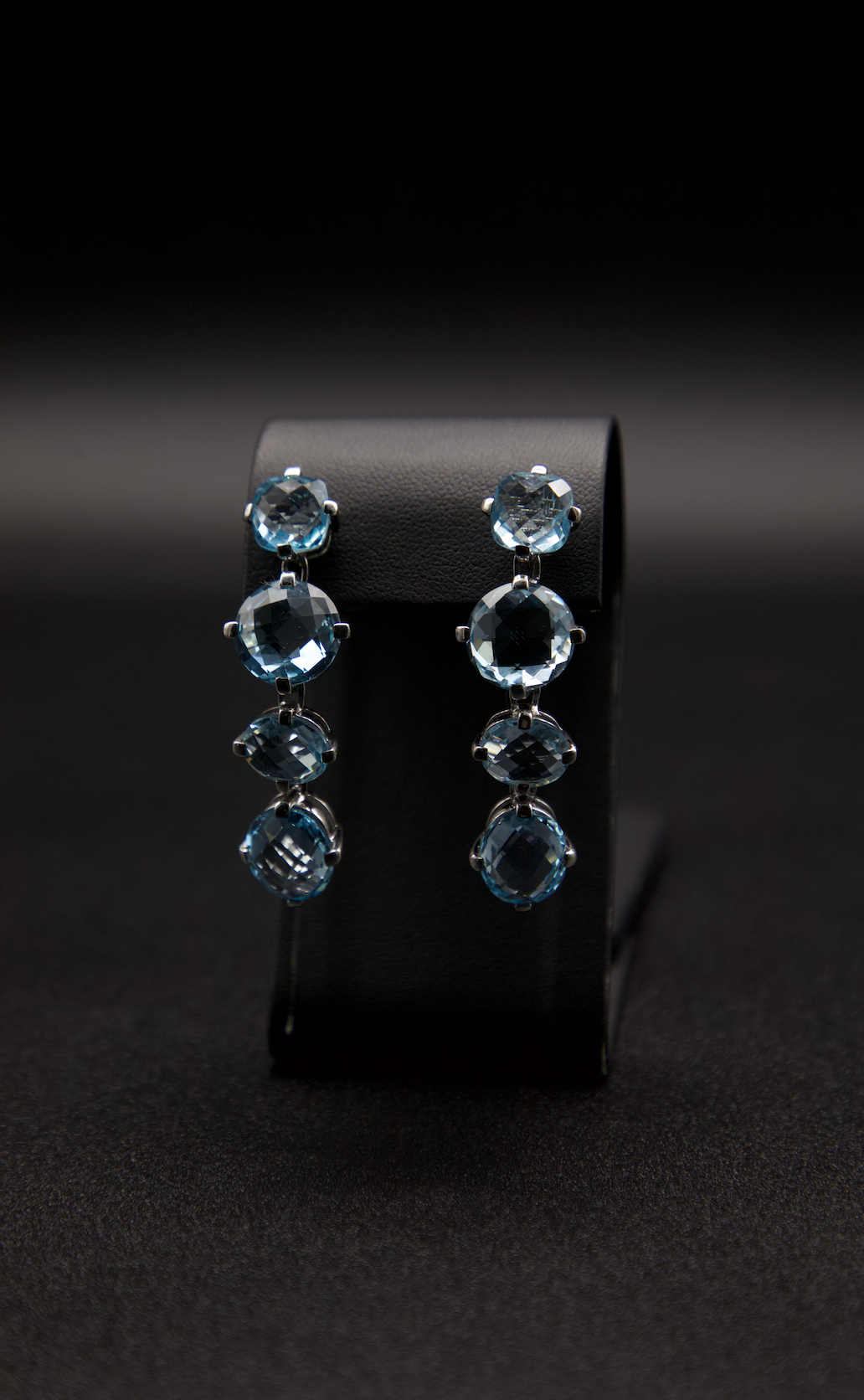 Silver earrings with aquamarine gemstones