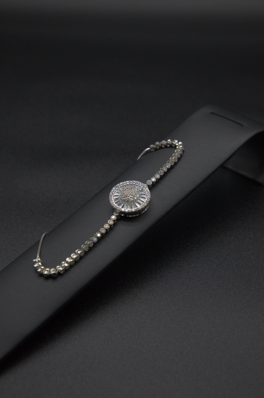 Pulsera de plata con circonias